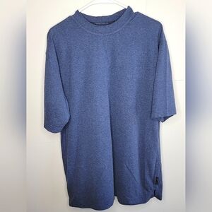 Men's Perry Ellis Short Sleeve Tee, Size Medium